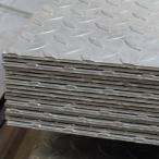 ASMT A240 SS UNS S20200 Chequered Plate